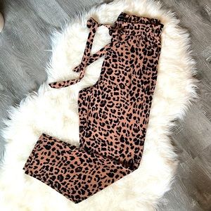 Leopard print, drawstring pants